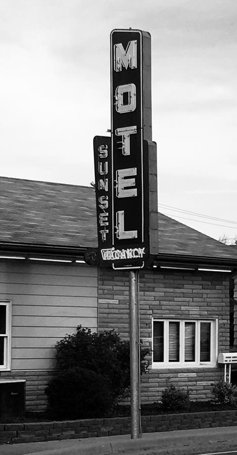 Sunset Motel Waterloo エクステリア 写真